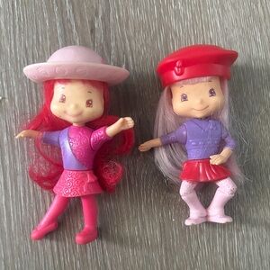 Duo Straberry Shortcake Dolls